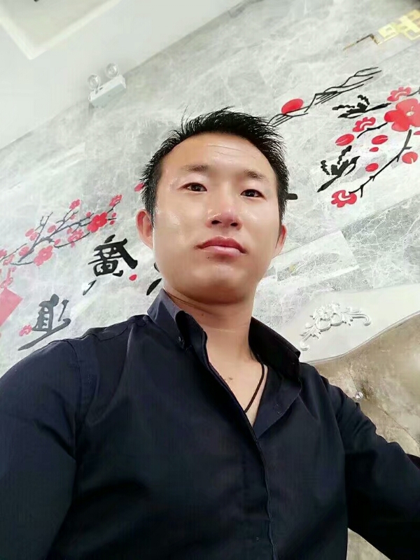 系咯在的第二张照片--浙江中老年相亲网