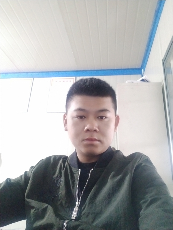 少校的第一张照片--浙江中老年相亲网