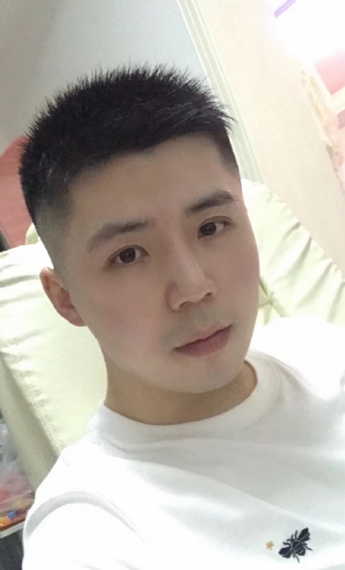 阿信的第一张照片--浙江中老年相亲网