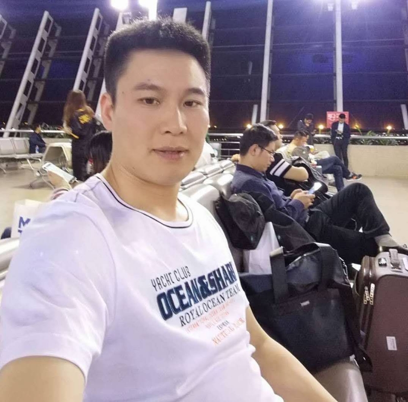 阳光灿烂的第一张照片--浙江中老年相亲网