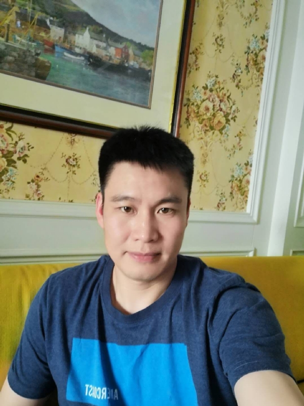 阳光灿烂的第二张照片--浙江中老年相亲网