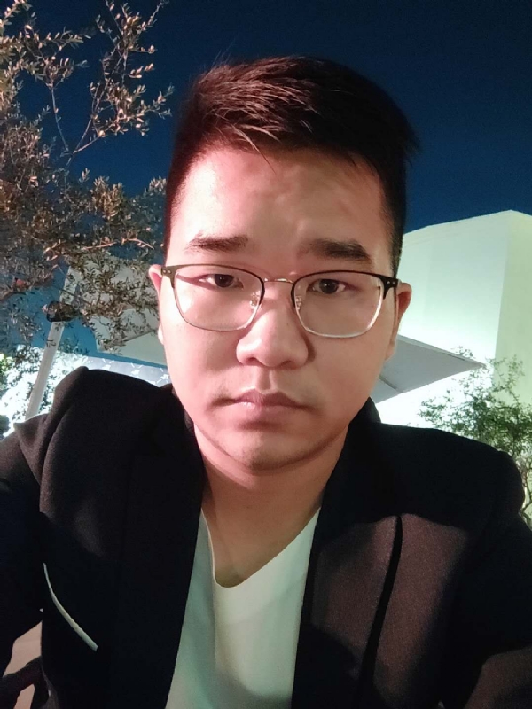 在路上的第一张照片--浙江中老年相亲网