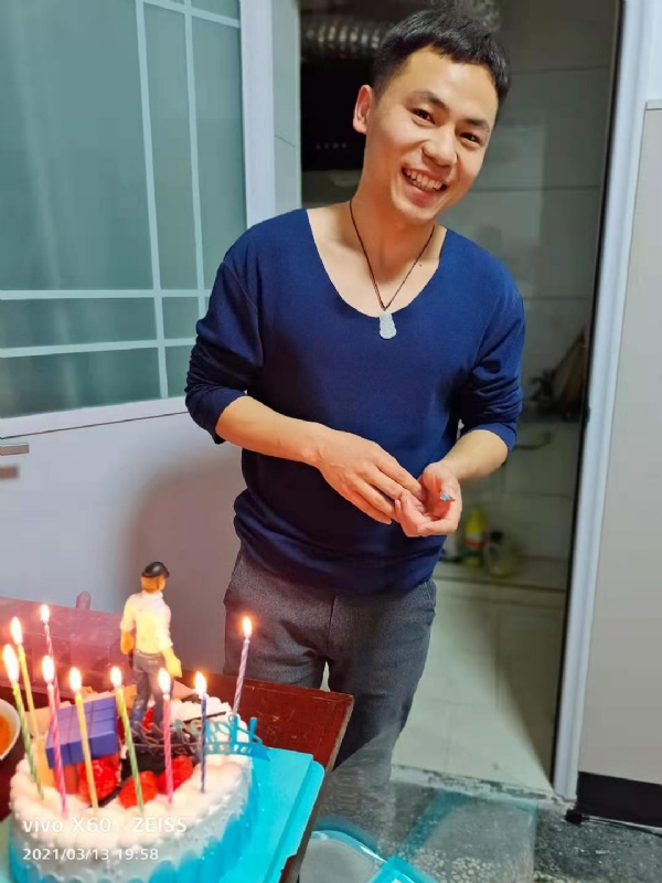 找结婚对象的第一张照片--浙江中老年相亲网