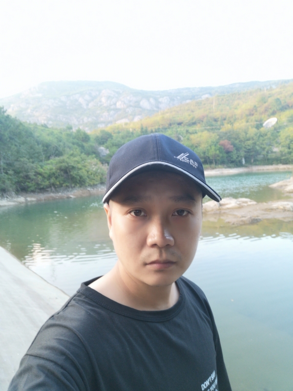 夜晚的第一张照片--浙江中老年相亲网