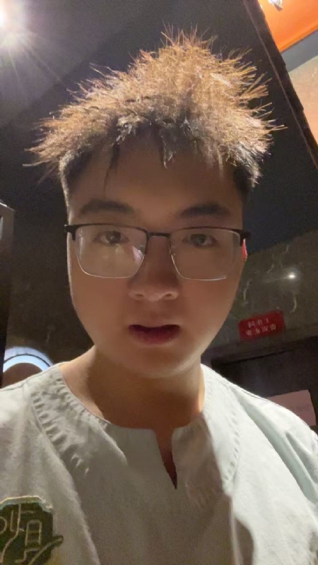 成熟稳重的男士的第一张照片--浙江中老年相亲网